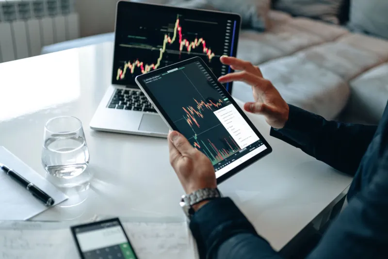 Why Thousands of Millennials Are Staking Solana Instead of Maxing Out Their 401(k)